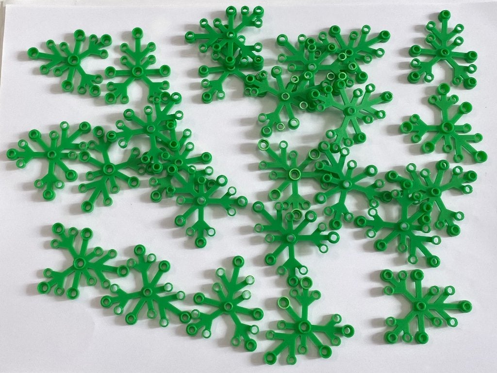 Partij 25x nieuwe grote Lego bladeren in diverse kleuren