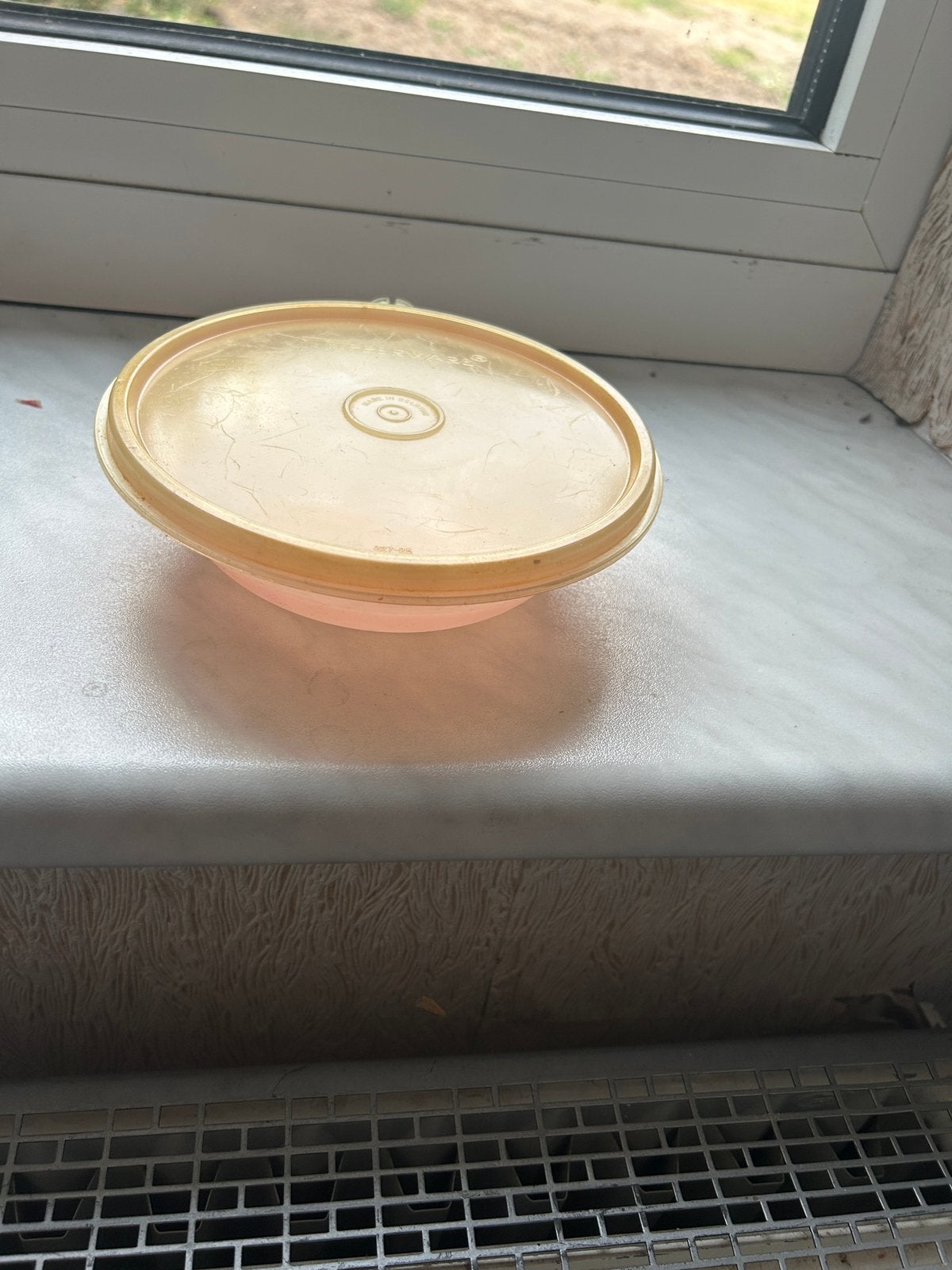 Tupperware ronde bewaardoos met deksel, Huis en Inrichting, Keuken | Tupperware, Ophalen of Verzenden, Gebruikt, Bak of Kom