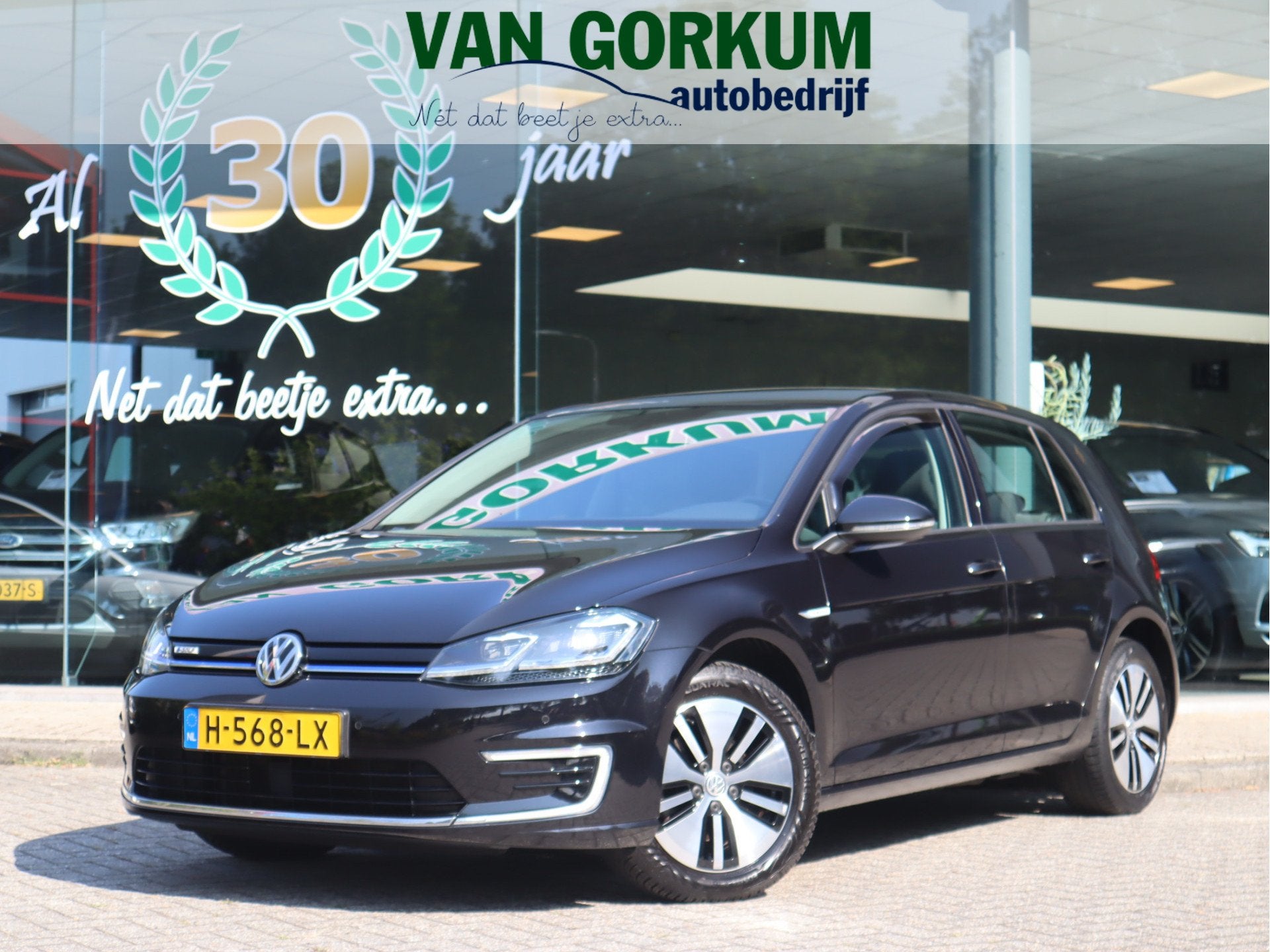 Volkswagen e-Golf E-DITION Navi / Climate / Pdc / Elekramen, Auto's, Gebruikt, Zwart, Parkeersensor, 231 km