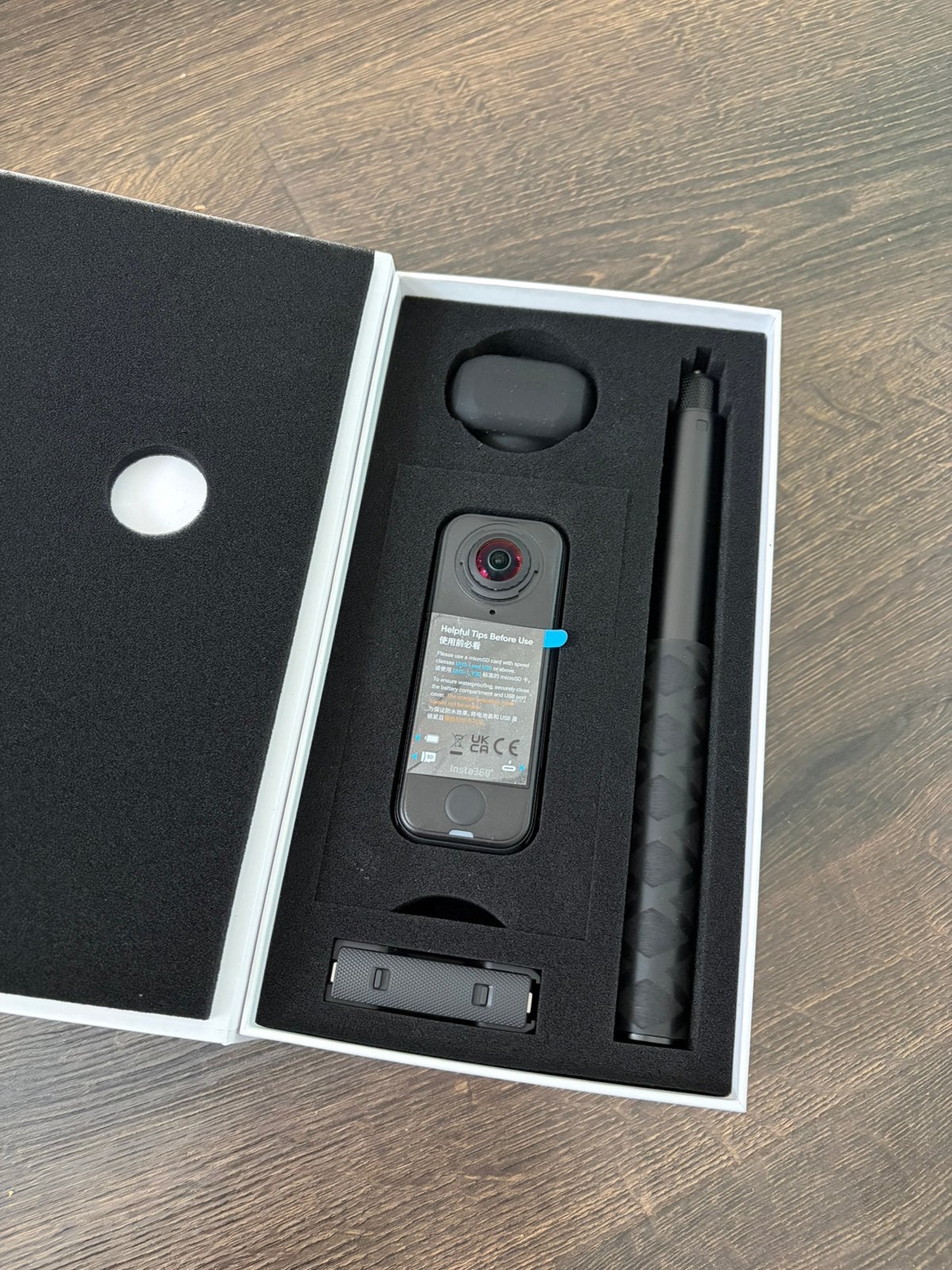 Insta360 X4 AIR 8K actie camera Starter bundle, Audio, Tv en Foto, Ophalen of Verzenden, Zo goed als nieuw, Overige merken