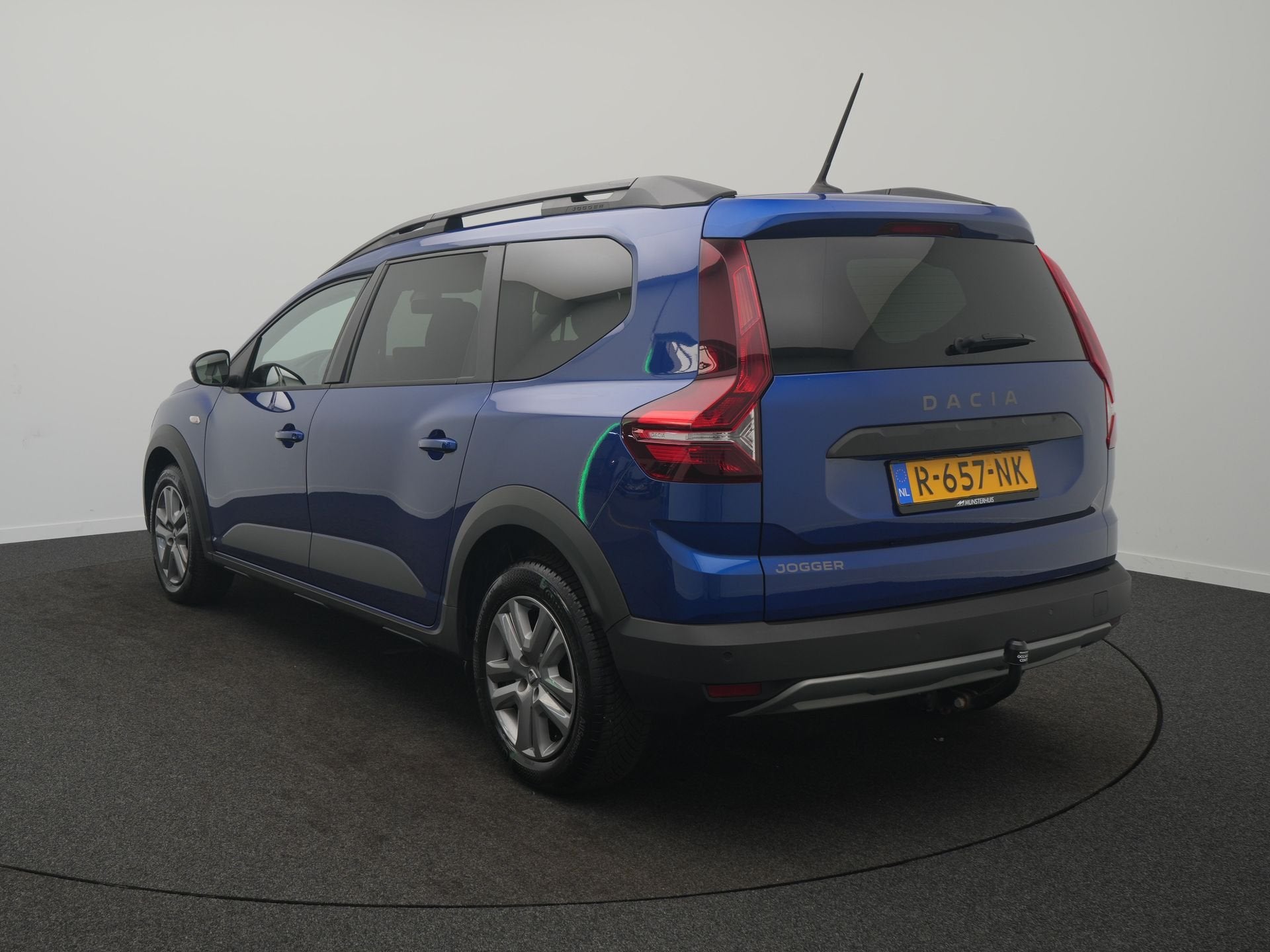 Dacia Jogger TCe 90 Bi-Fuel Comfort 5-persoons - RIJKLAARPRI, Auto's, Voorwielaandrijving, 12 maanden, Gebruikt, Euro 6