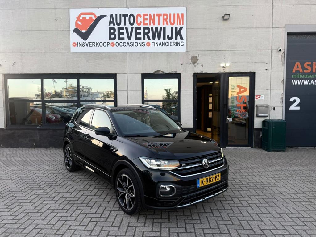 Volkswagen T-Cross 1.5 TSI 150pk R-Line DSG 2020 Zwart Led, 1498 cc, 4 cilinders, 150 pk, Zwart