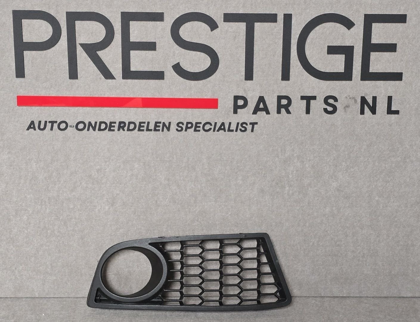 BMW Serie 1 F20 M PAKKET MISTLAMP ROOSTER RECHTS 51118048968, Gebruikt, -, Voor, Ophalen of Verzenden