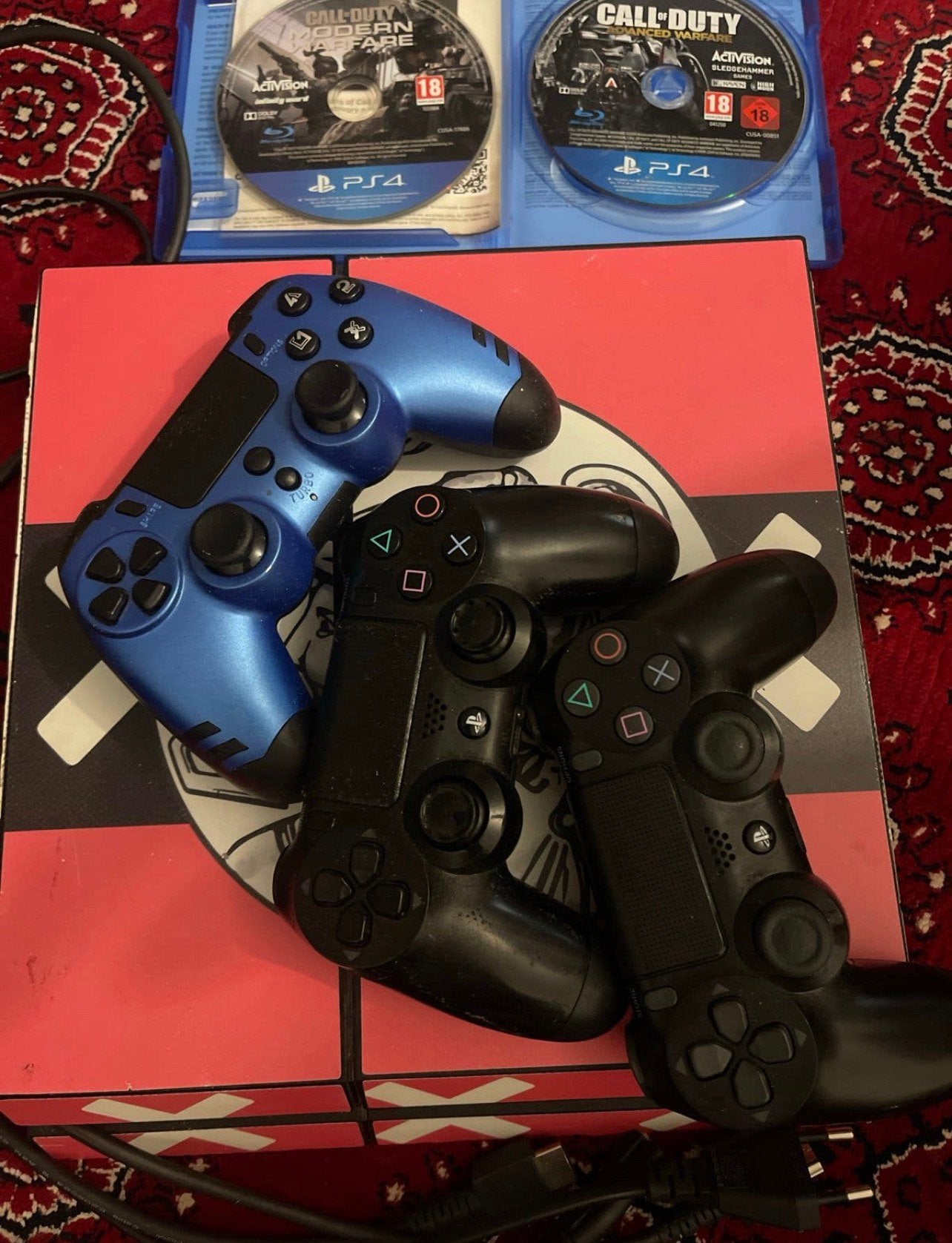 PlayStation 4 met 3 controller’s, Ophalen, Met games, Zo goed als nieuw, Original
