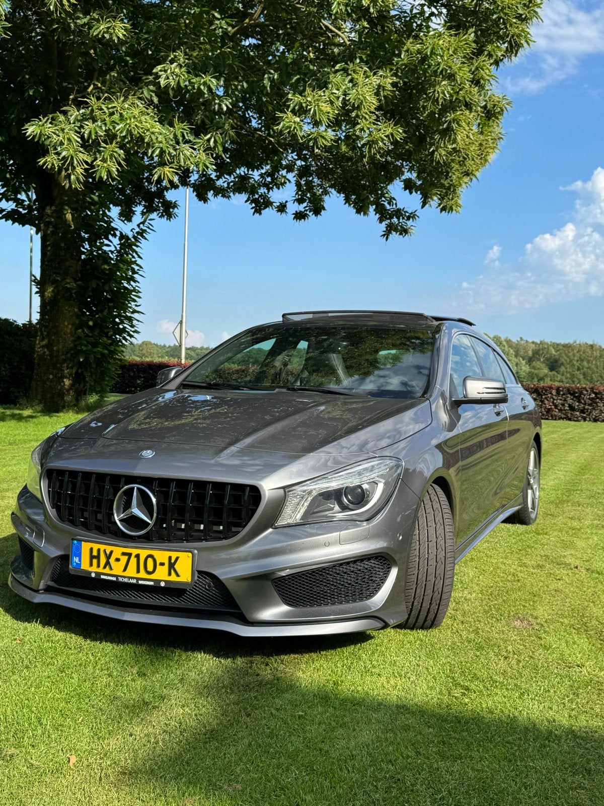 Mercedes-Benz CLA 180 122pk 7G-DCT 2016 Grijs, Auto's, Mercedes-Benz, CLA, 730 kg, Zwart, 4 cilinders