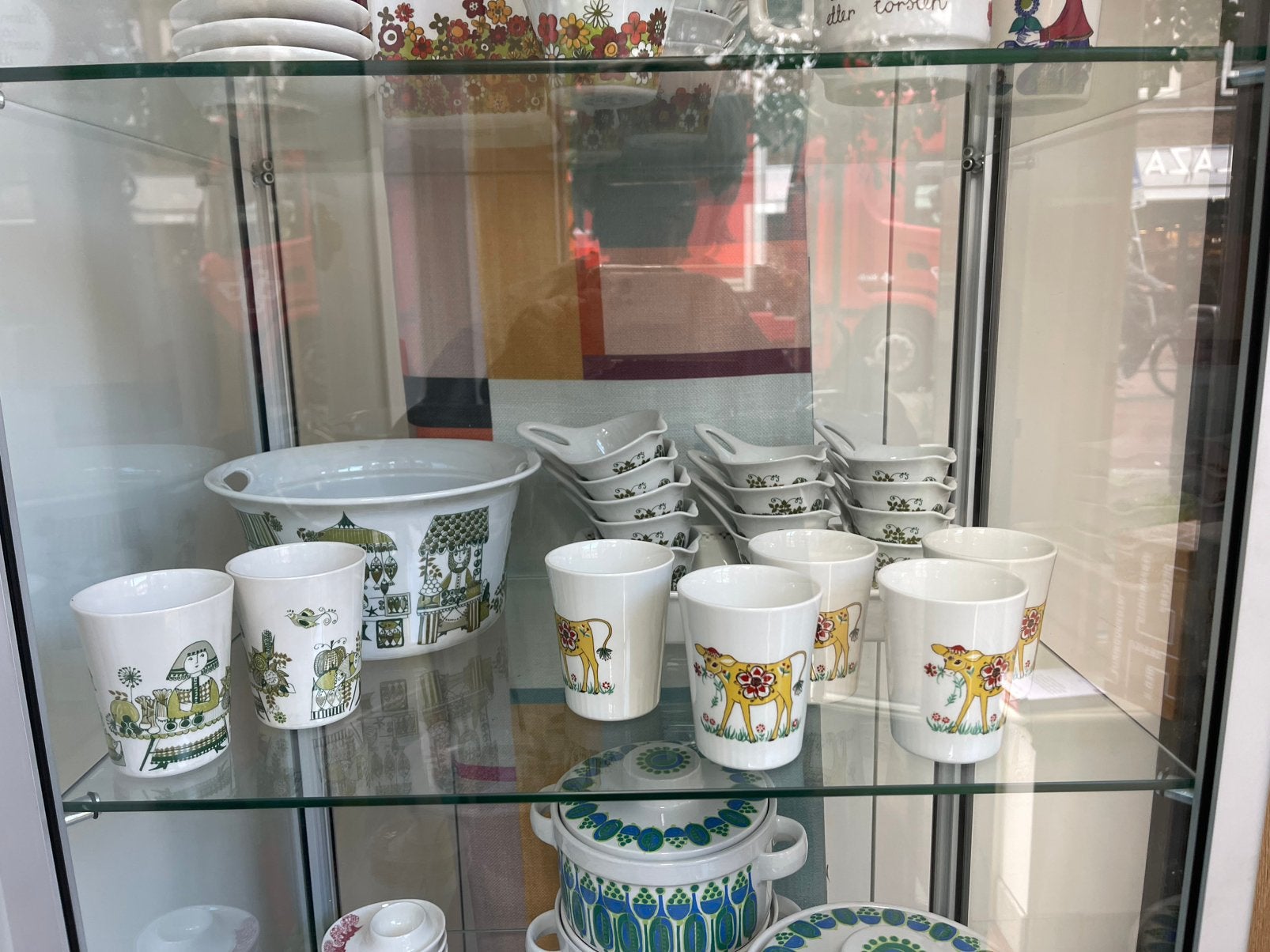 veel retro figgjo flint servies, Ophalen, Overige typen, Zo goed als nieuw, Overige stijlen