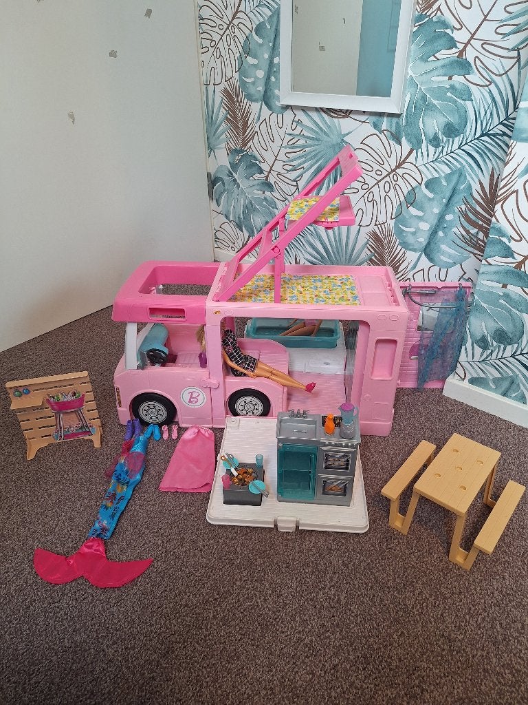 Barbie Camper incl accessoires, Ophalen, Zo goed als nieuw, Barbie