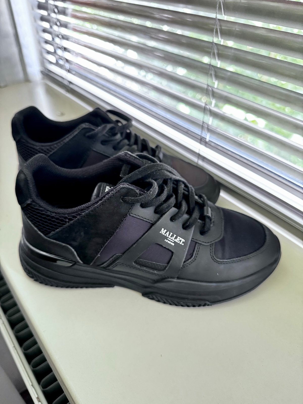 Mallet London Sneakers Zwart Maat 39 - Zo Goed als Nieuw, Zwart, Ophalen of Verzenden, Sneakers of Gympen, Gedragen