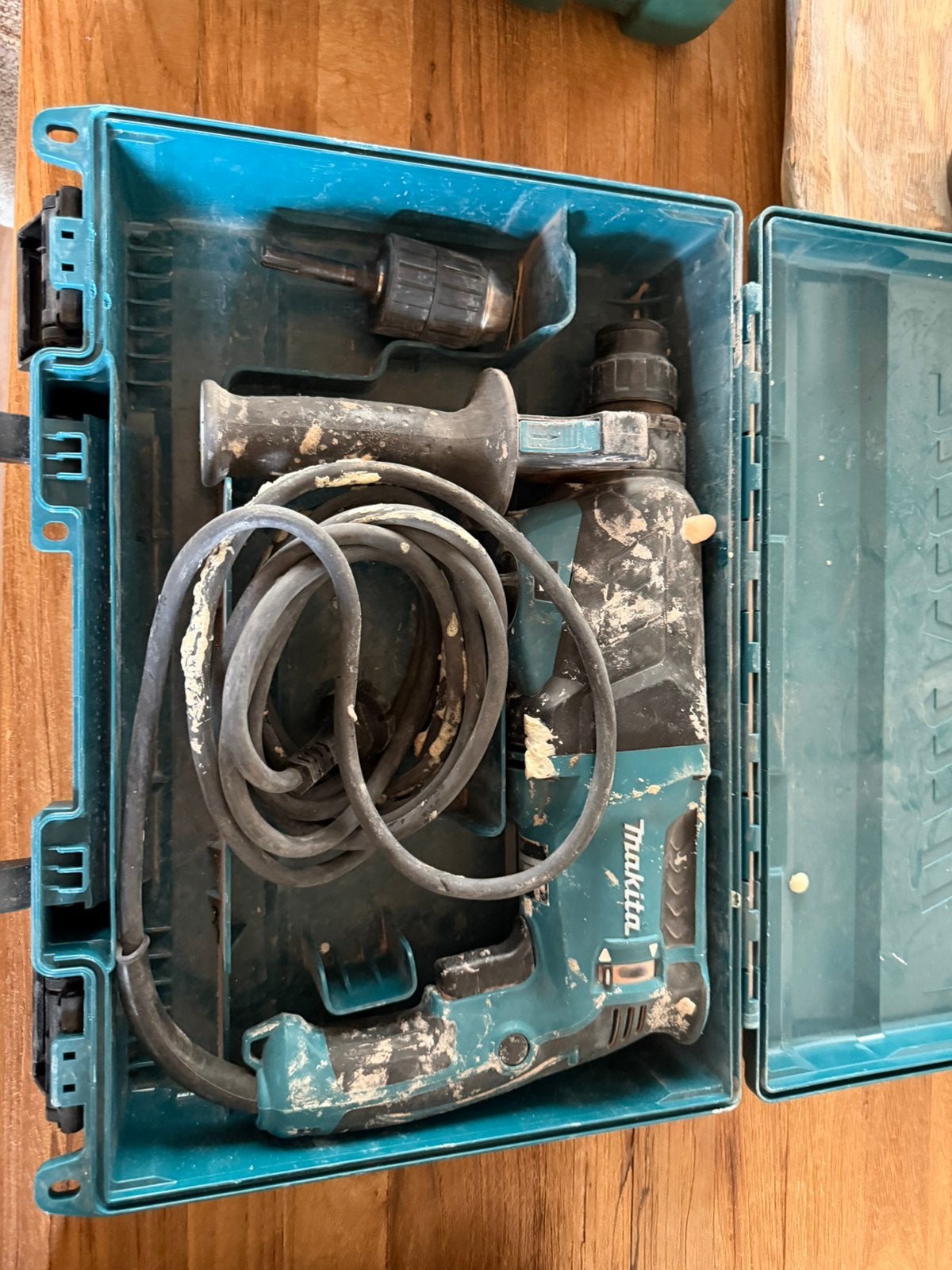 Makita HR2630 combihamer, Doe-het-zelf en Verbouw, Gereedschap | Boormachines, Ophalen, Gebruikt, Minder dan 400 watt, Boor- en/of Breekhamer