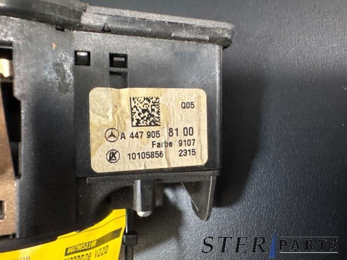 Licht Schakelaar van een Mercedes Vito, Gebruikt, -, Ophalen of Verzenden, -
