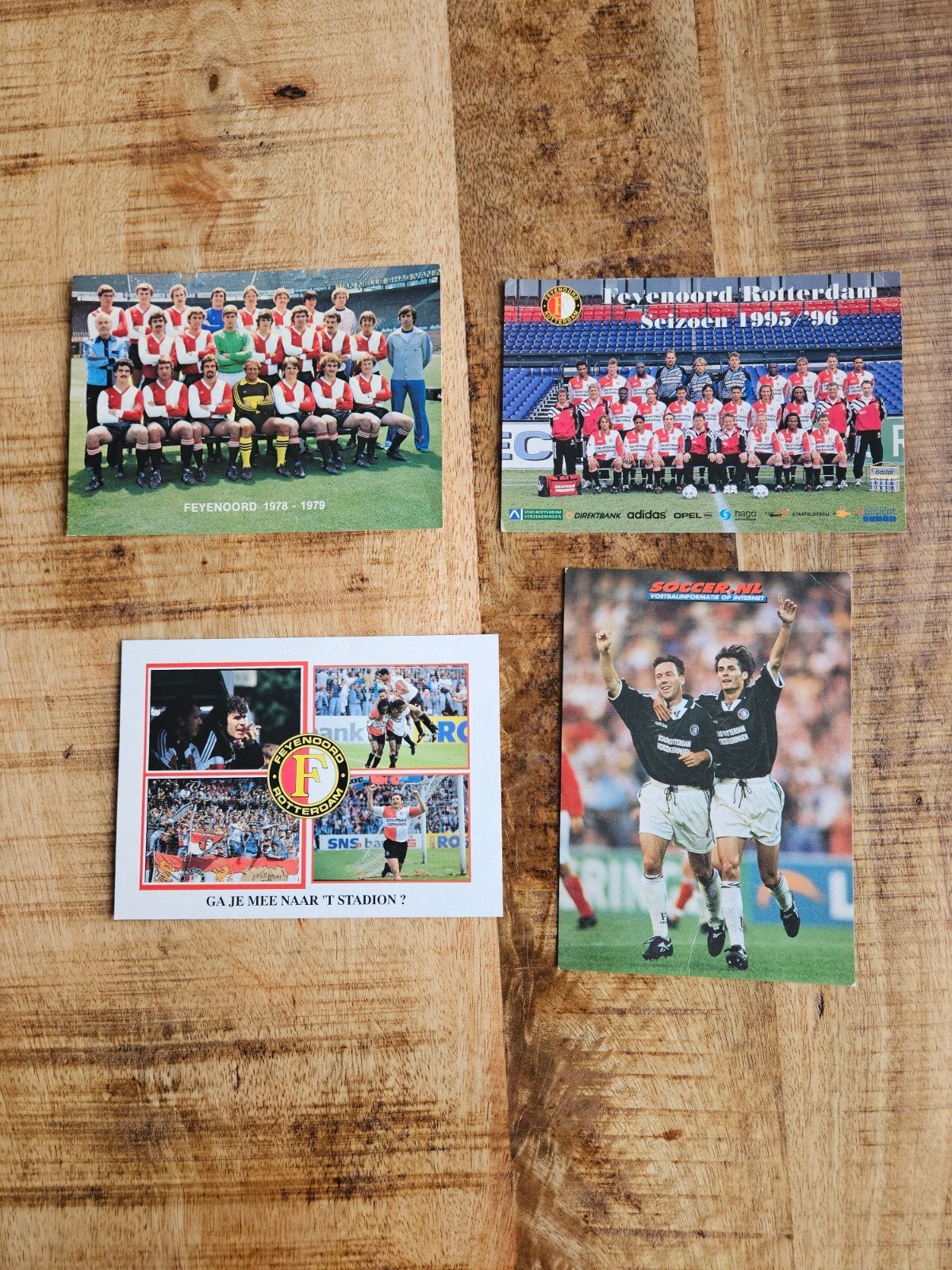 Feyenoord Ansichtkaarten - Diverse Seizoenen, Ophalen of Verzenden, 1960 tot 1980, Ongelopen, Sport en Spel