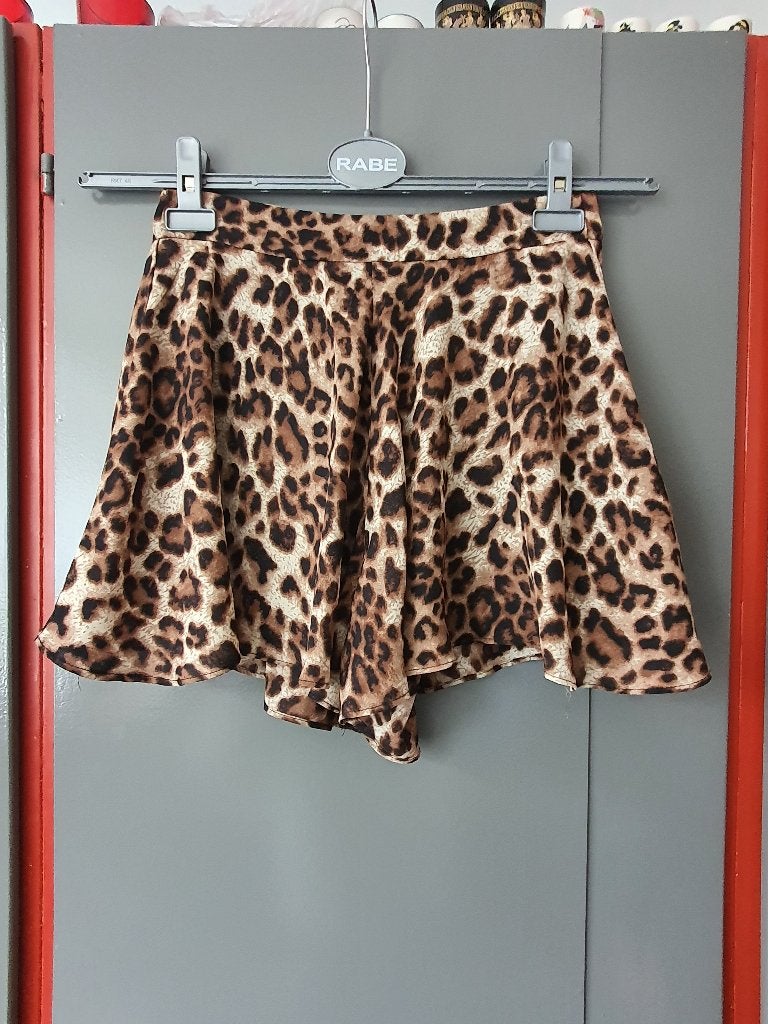 Vera & Lucy short – tijgerprint – maat S, Ophalen of Verzenden, Zo goed als nieuw, Maat 38/40 (M), Bruin