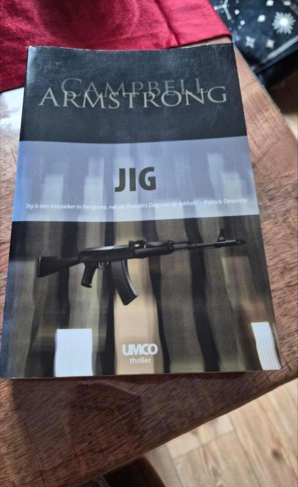 C. Armstrong - JIG, Ophalen of Verzenden, Gelezen, Cambell Armstrong