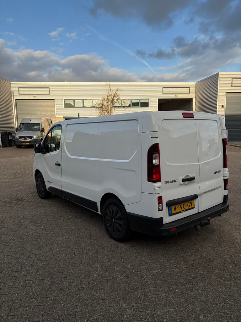 Renault Trafic 1.6 DCI 92KW 2017, Auto's, Bestelauto's, Voorwielaandrijving, Renault, Wit, 17 km/l
