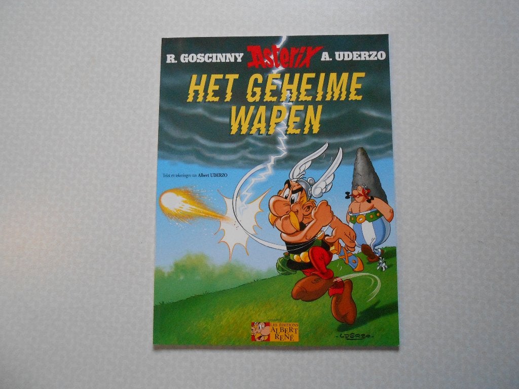 Asterix 33 Het geheime wapen 2005 1 ste druk., Eén stripboek, Nieuw, Ophalen of Verzenden, Uderzo & Goscinny