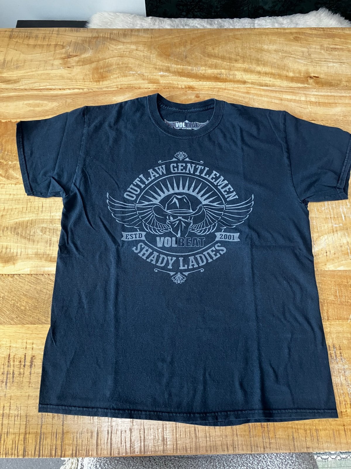 Volbeat T-shirt - Outlaw Gentlemen & Shady Ladies, Kleding | Heren, Ophalen of Verzenden, Gedragen, Maat 48/50 (M), Zwart