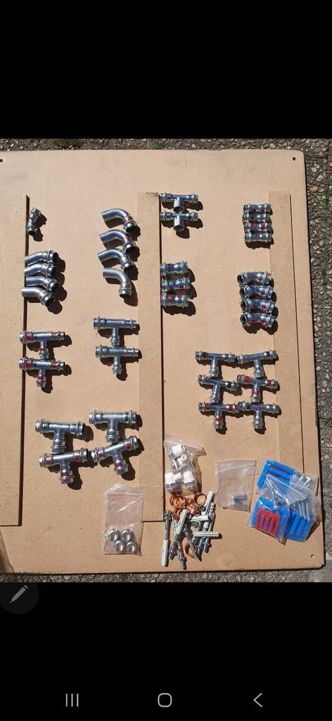Diverse leidingfittingen en koppelingen, Ophalen of Verzenden, Minder dan 2 meter, 80 mm of meer