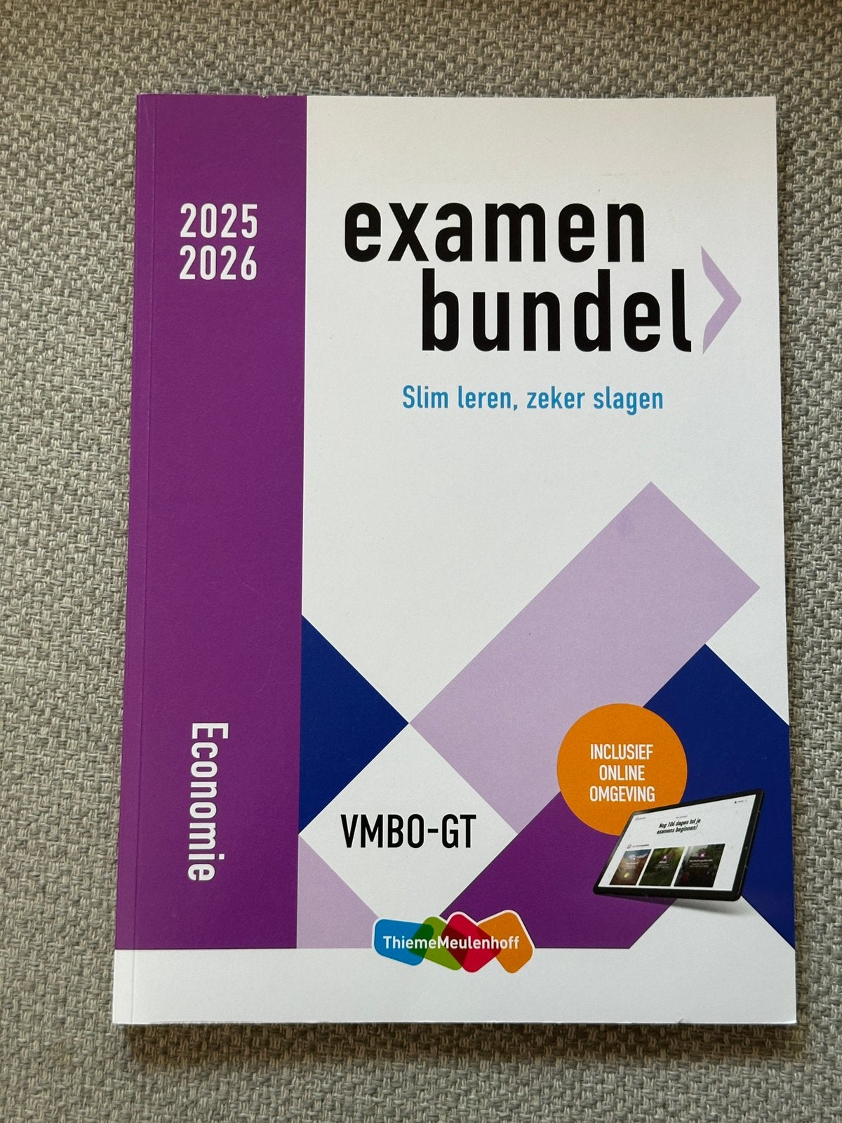 Economie examen bundel vmbo 4, Boeken, Ophalen of Verzenden, Zo goed als nieuw, VMBO, Economie