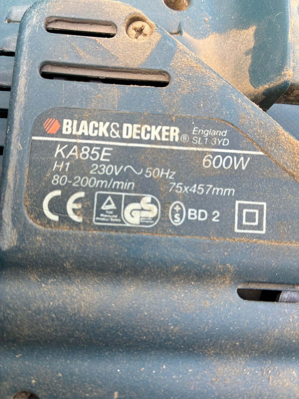 Black & Decker KA85E Bandschuurmachine 600W, Ophalen, Gebruikt, 600 tot 1200 watt, Bandschuurmachine