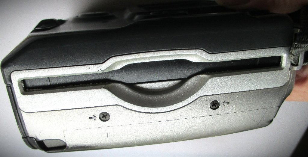 Foto 8 van Sony Mavica Digital MVC-FD71~Vintage Camera jrn 90 + Oplader
