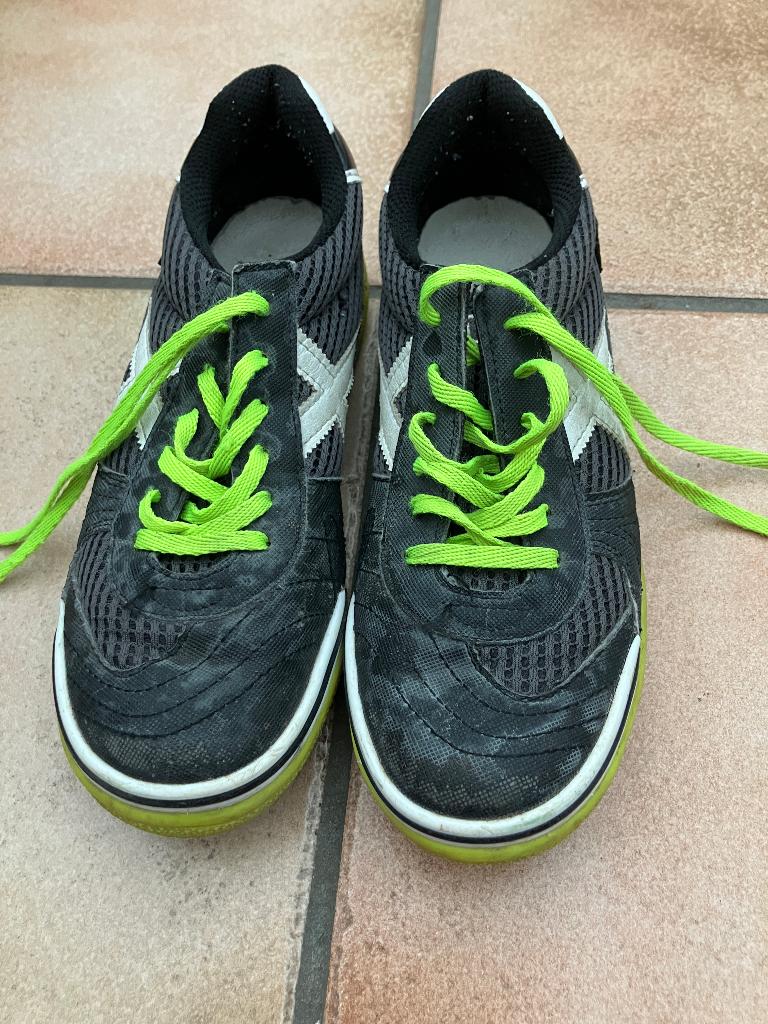 Lekker lopende schoenen; kunnen nog wel even mee, maatje 36, Gebruikt, Munich, Sportschoenen, Ophalen of Verzenden