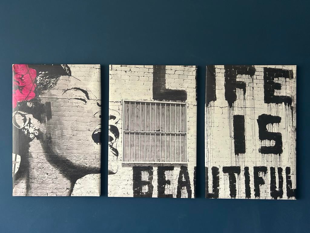 Banksy schilderij 3-luik “Life is beautiful”, 50 tot 75 cm, Ophalen of Verzenden, Zo goed als nieuw, Schilderij