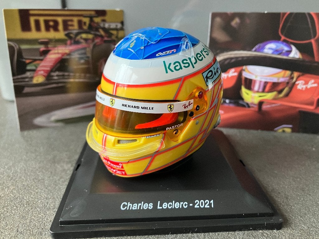 ✅ Charles Leclerc 1:5 helm 2021 Frankrijk GP Ferrari SF21 F1, Verzamelen, Ophalen of Verzenden, Nieuw, Formule 1