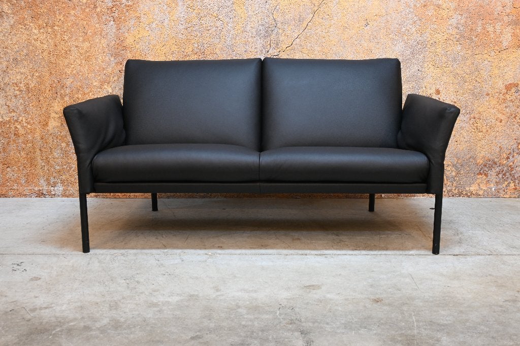 OPNIEUW beklede zwarte leren Jori Tosca designbank, Huis en Inrichting, Jori, 150 tot 200 cm, Tweepersoons, 75 tot 100 cm