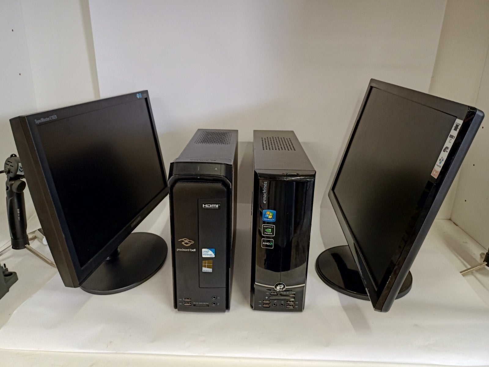 Computers 2x met beeldscherm 2x, Ophalen, Gebruikt, Onbekend