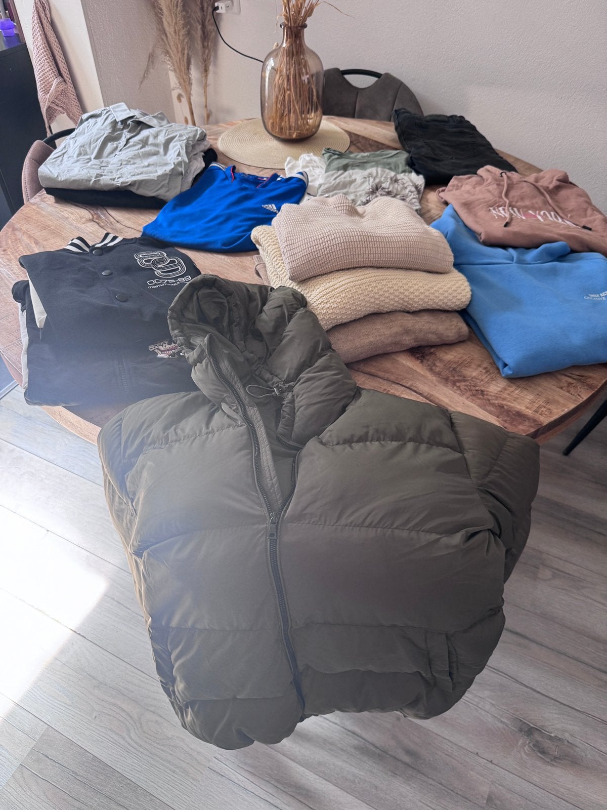 Kledingpakket heren maat L. Superdry, Nike, Adidas. 18 items, Ophalen of Verzenden, Gedragen