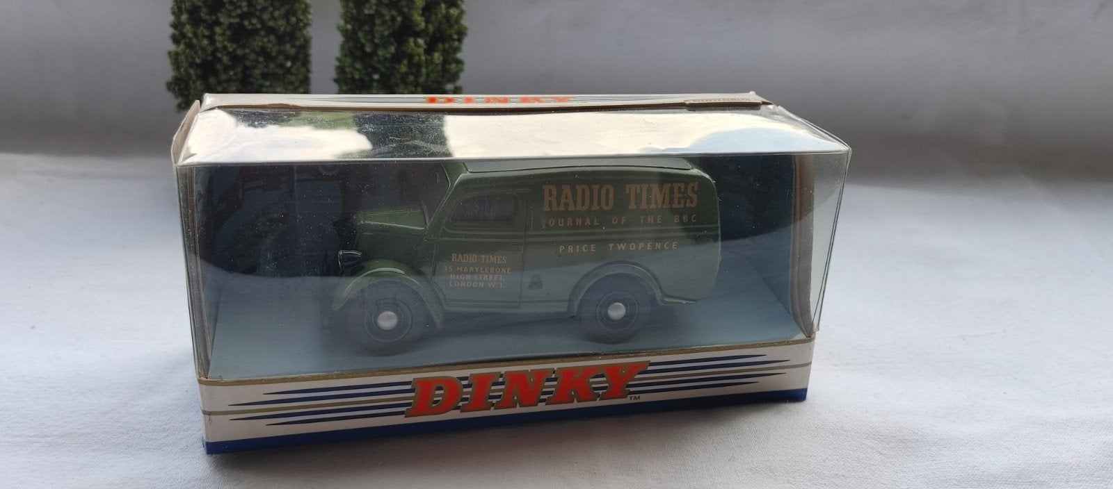 dinky matchbox ford delivery van 1:43, Verzenden, Zo goed als nieuw, Auto, Matchbox