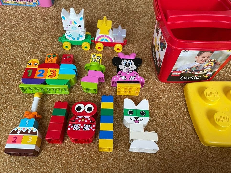 Lego Duplo en Lego Primo set met diverse figuren en blokken, Inclusief minifiguren, Gebruikt, Verzenden, Duplo