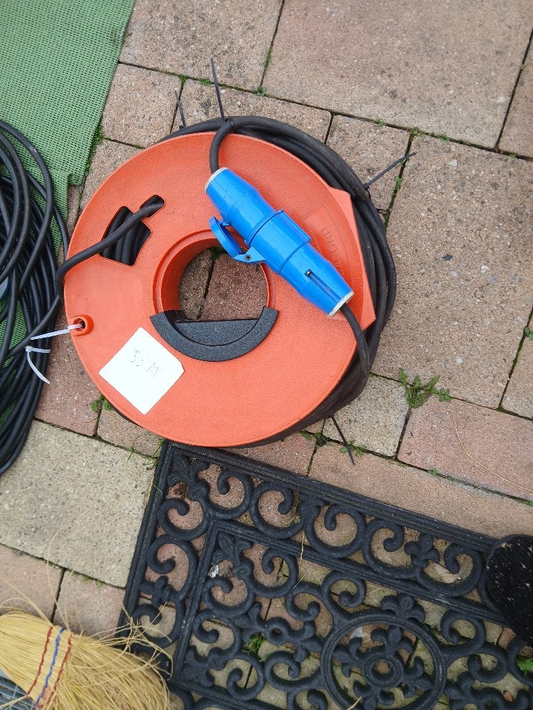 2 kabelhaspels met snoer voor op de camping, Caravans en Kamperen, Ophalen of Verzenden, Gebruikt