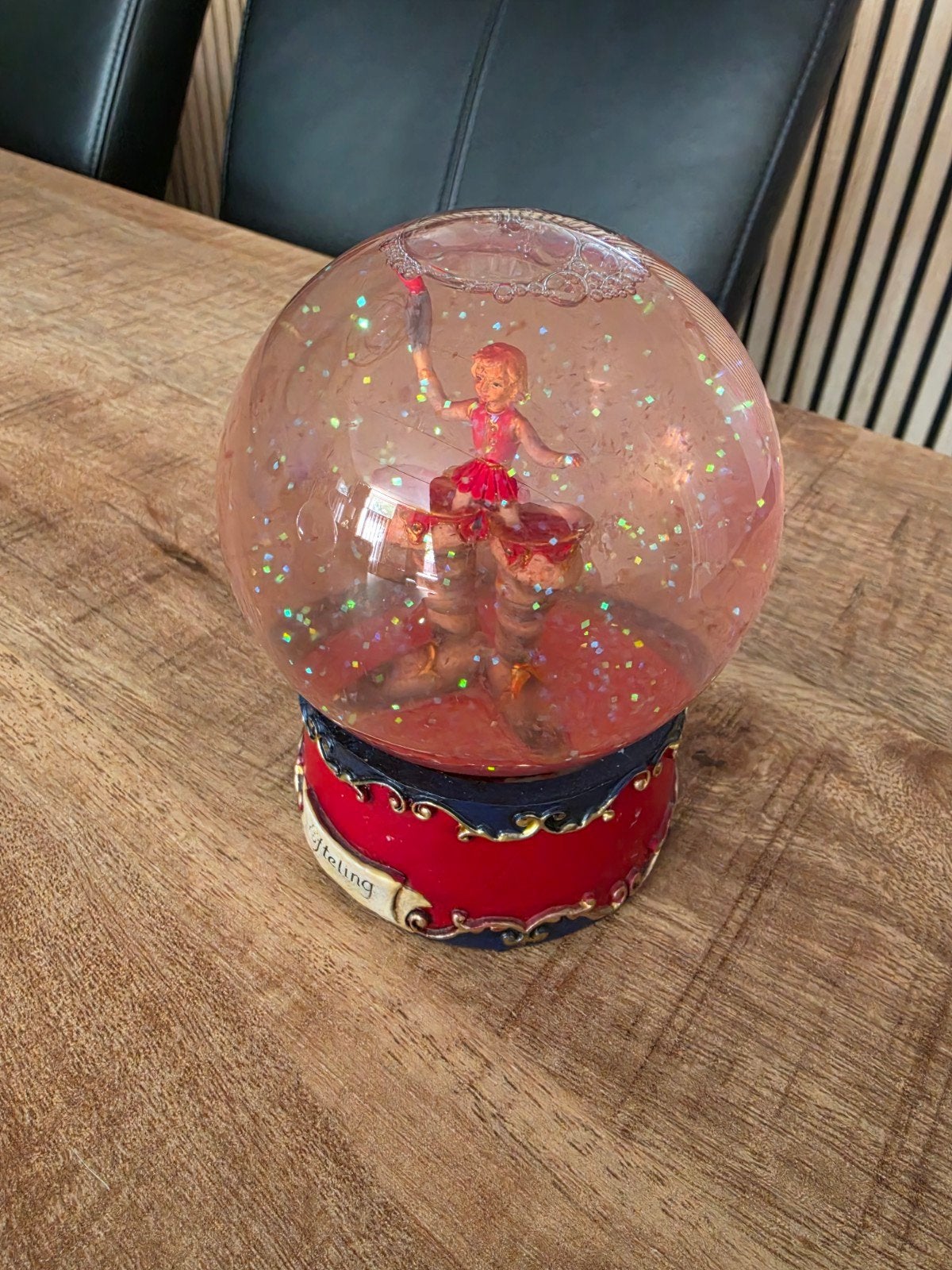 Efteling Schuddebol met klein duimpjee- Muziekdoos, Ophalen, Beeldje of Poppetje