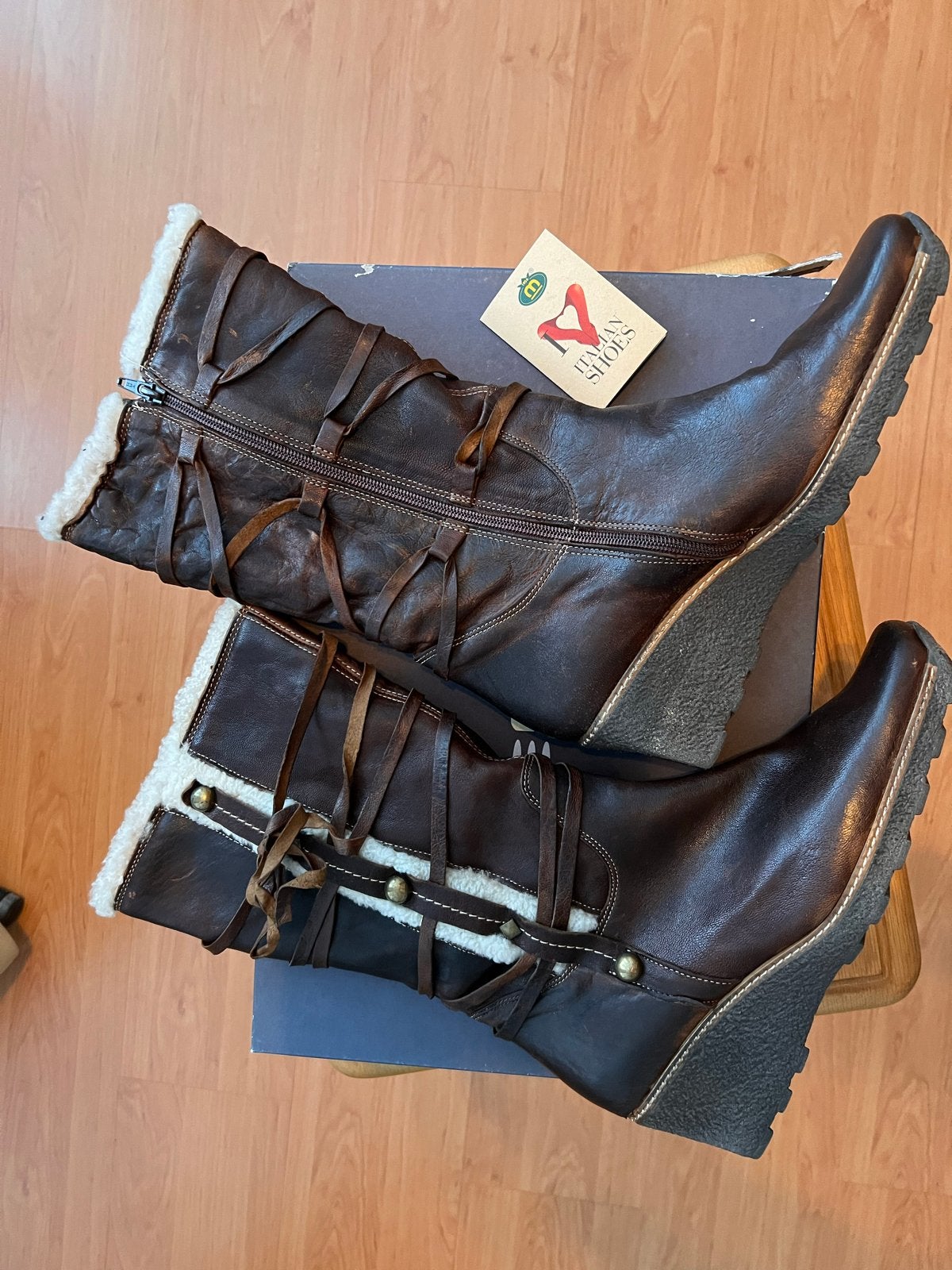 Bruine laarzen met bontvoering - Maat 40, Kleding | Dames, Ophalen of Verzenden, Nieuw, Bruin, Lage of Enkellaarzen