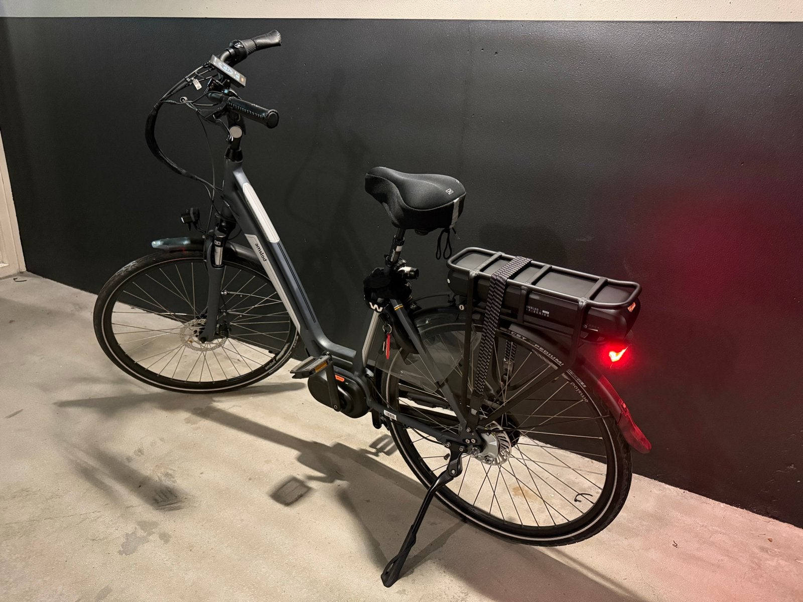 Amslod Wellington MTX E-bike (2021) ZGAN, Ophalen, Zo goed als nieuw, 50 km per accu of meer, Overige merken