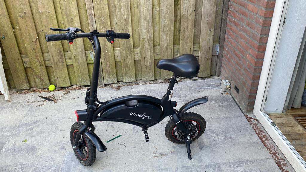 Windgoo, Ophalen of Verzenden, Gebruikt, Elektrische step (E-scooter)