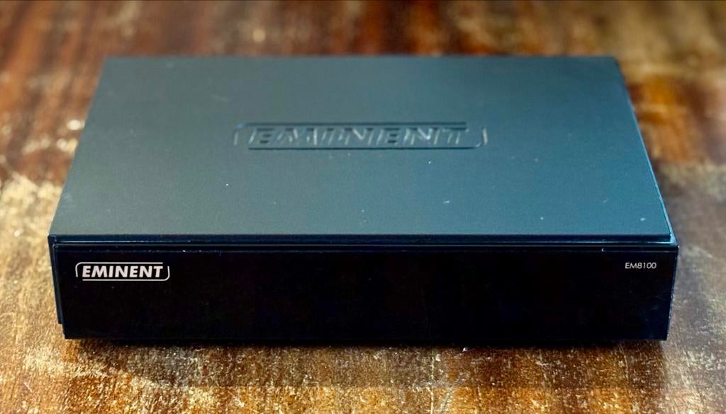 Eminent EM8100 WEB-TV Box - Full Media Player, Ophalen of Verzenden, Gebruikt, HDMI, Zonder harde schijf