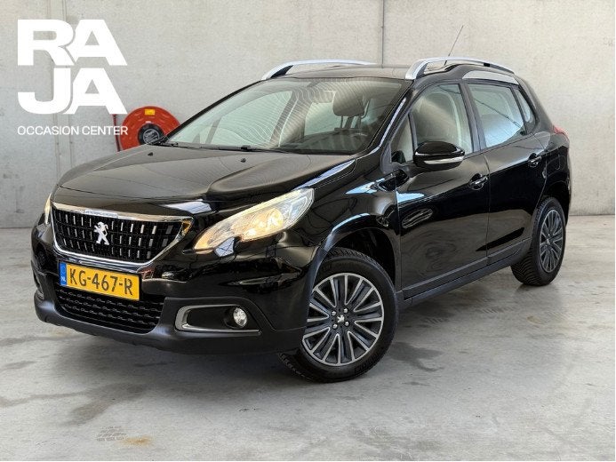 Foto 2 van Peugeot 2008 1.2 PureTech Blue Lion NAP Pano Navi Cruise Zee