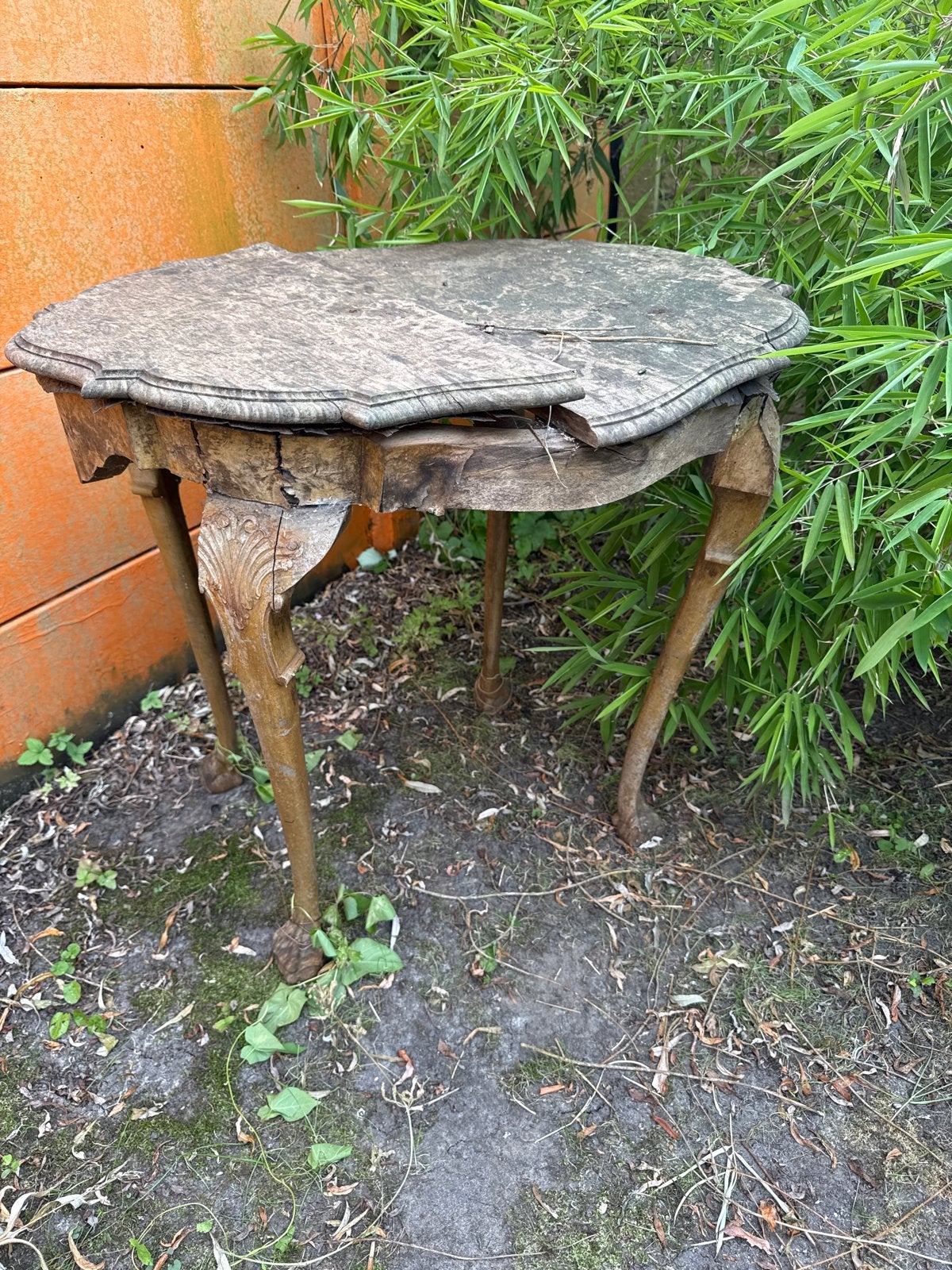 Antieke bijzettafel - Restauratieproject gratis, Ophalen