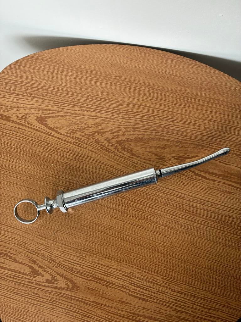 Vintage RVS medische oorspuit, Antiek en Kunst, Antiek | Gereedschap en Instrumenten, Ophalen of Verzenden