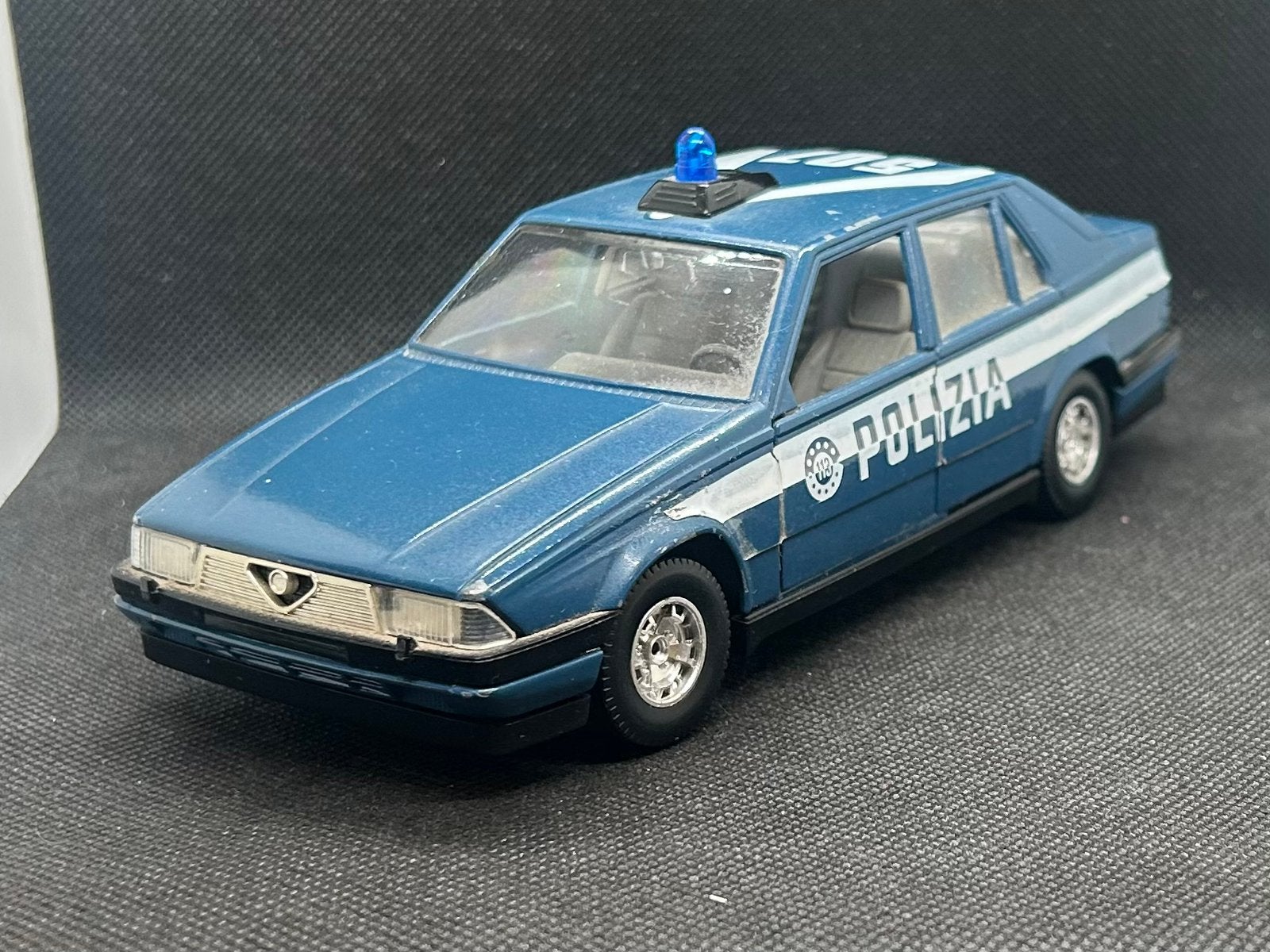 Bburago Alfa Romeo 75 Polizia 1:24, Verzenden, Zo goed als nieuw, Bburago