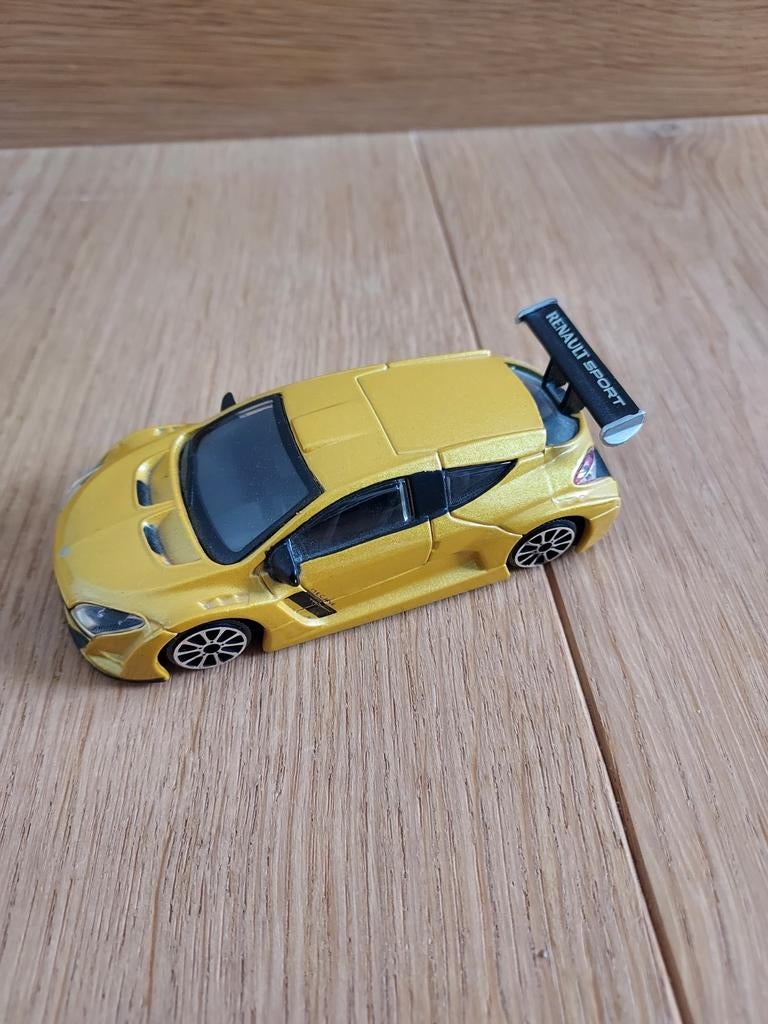 Bburago Renault Megane Trophy 1:43 Schaalmodel Geel, Ophalen of Verzenden, Zo goed als nieuw, Auto, Overige merken