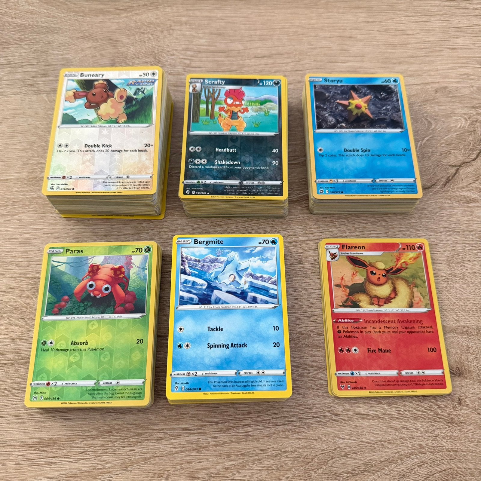 Pokemon Sword & Shield bulk kaarten, Ophalen of Verzenden, Zo goed als nieuw, Meerdere kaarten