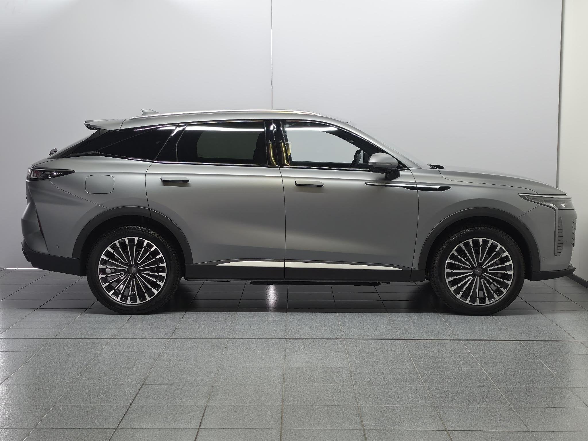 Omoda 9 1.5T-GDi SHS-P Premium 5p, Auto's, Automaat, 12 maanden, 4 cilinders, Verwarmde buitenspiegels
