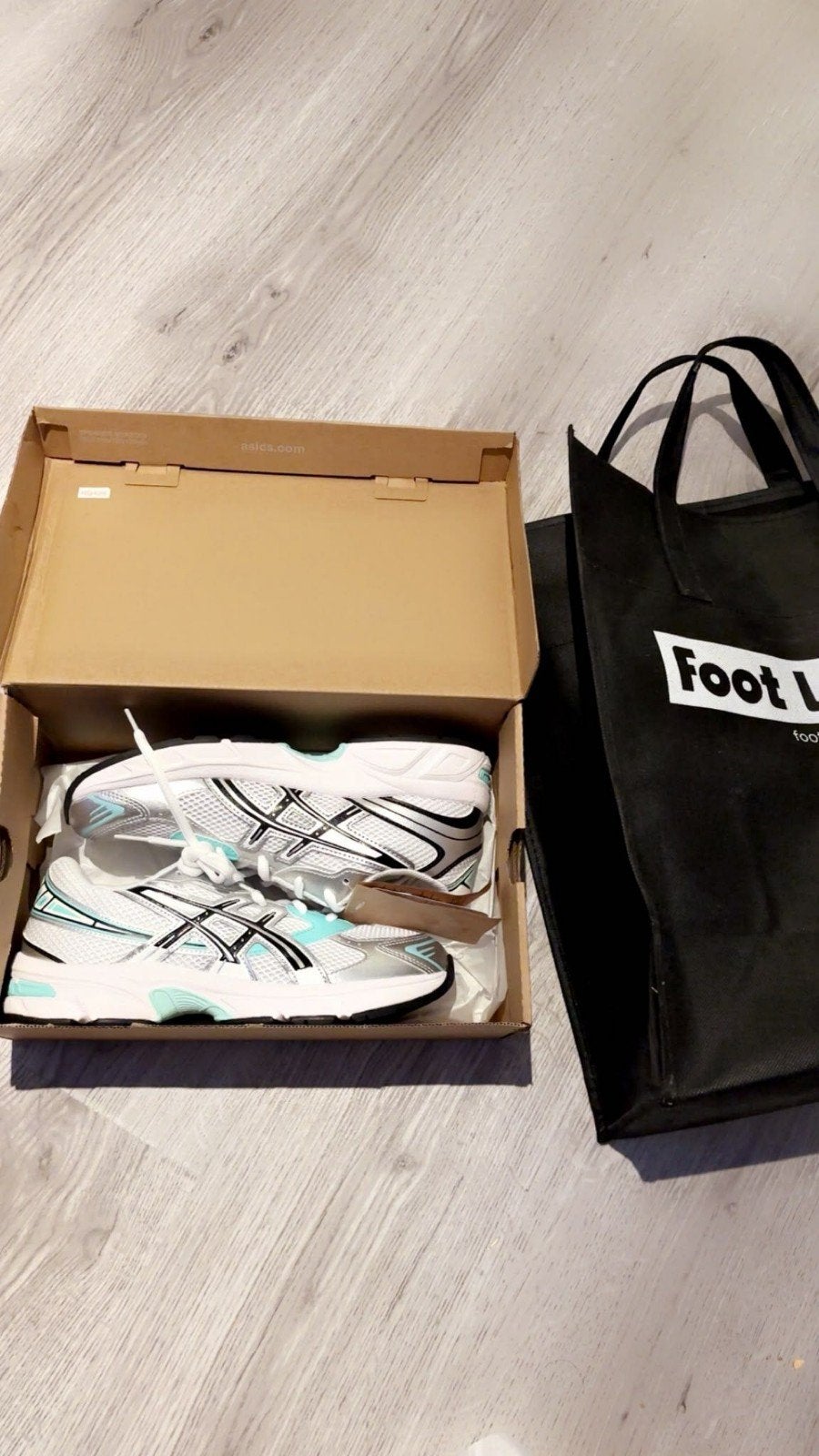 ASICS sneakers maat 39 - Nieuw in doos, Wit, Nieuw, Ophalen of Verzenden, Sneakers of Gympen