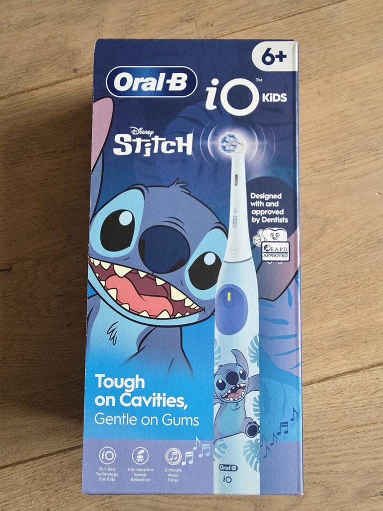 Oral B IO Stitch tandenborstel, Ophalen of Verzenden, Nieuw, Overige typen