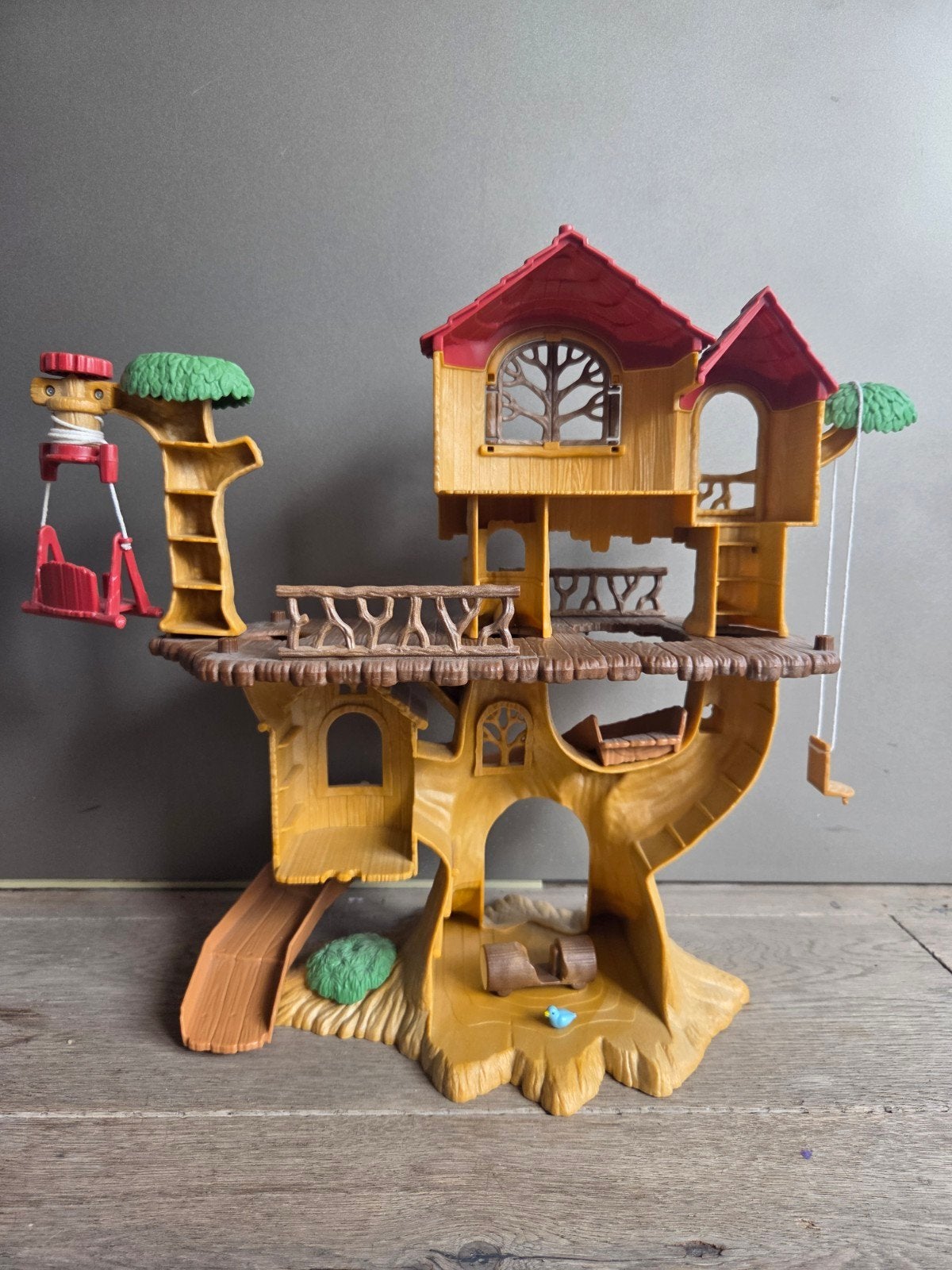 Foto 3 van Sylvanian Families Avontuurlijke Boomhut Speelset