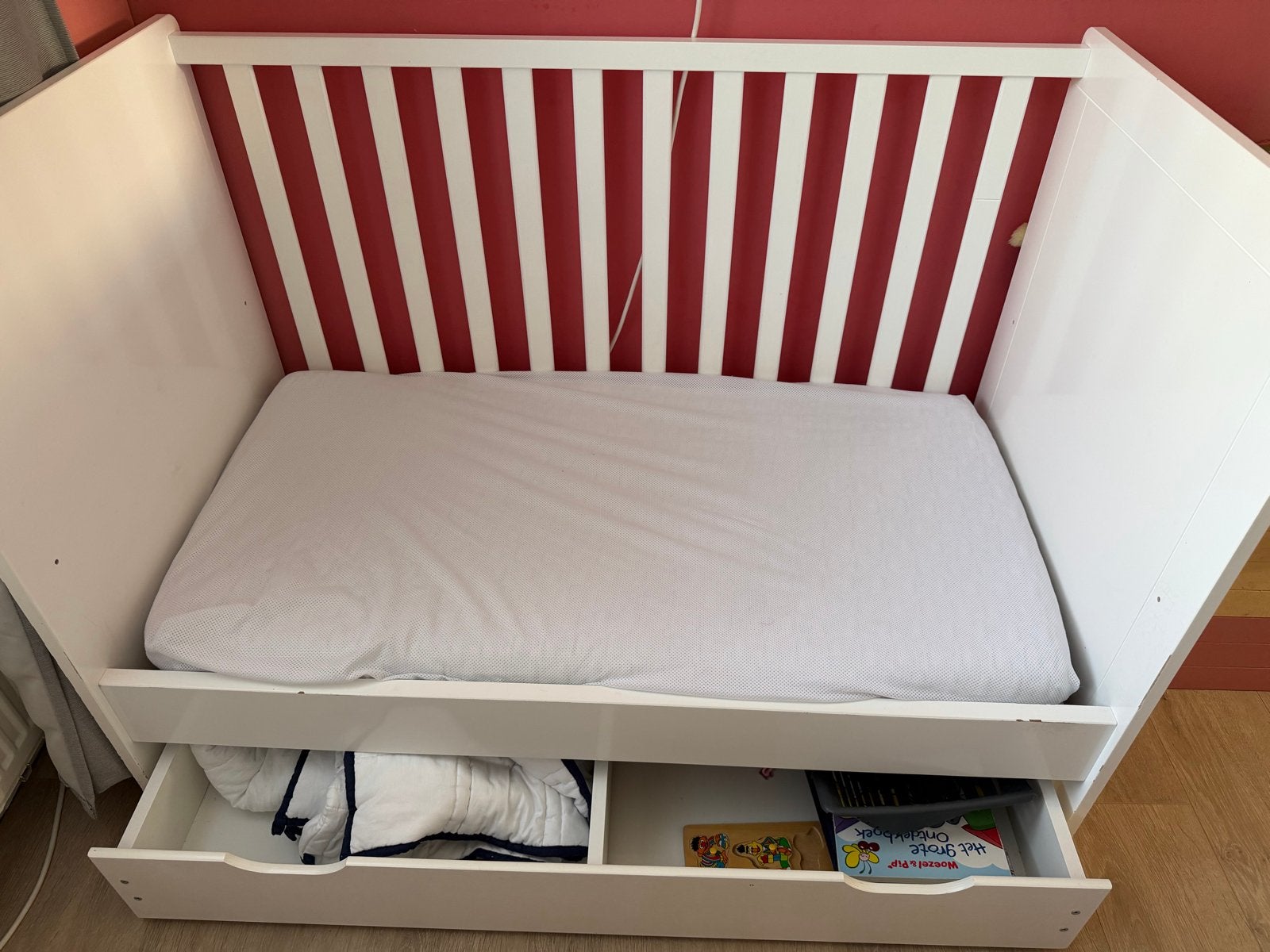 Mooi meegroeibed 60x120 cm met lade en AeroSleep set, Ophalen, Zo goed als nieuw, Minder dan 140 cm, Matras