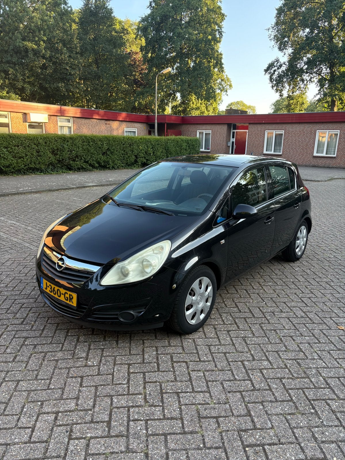 Opel Corsa 1.2 16V 5D 2008 Zwart, Auto's, Voorwielaandrijving, Zwart, 4 cilinders, 1229 cc
